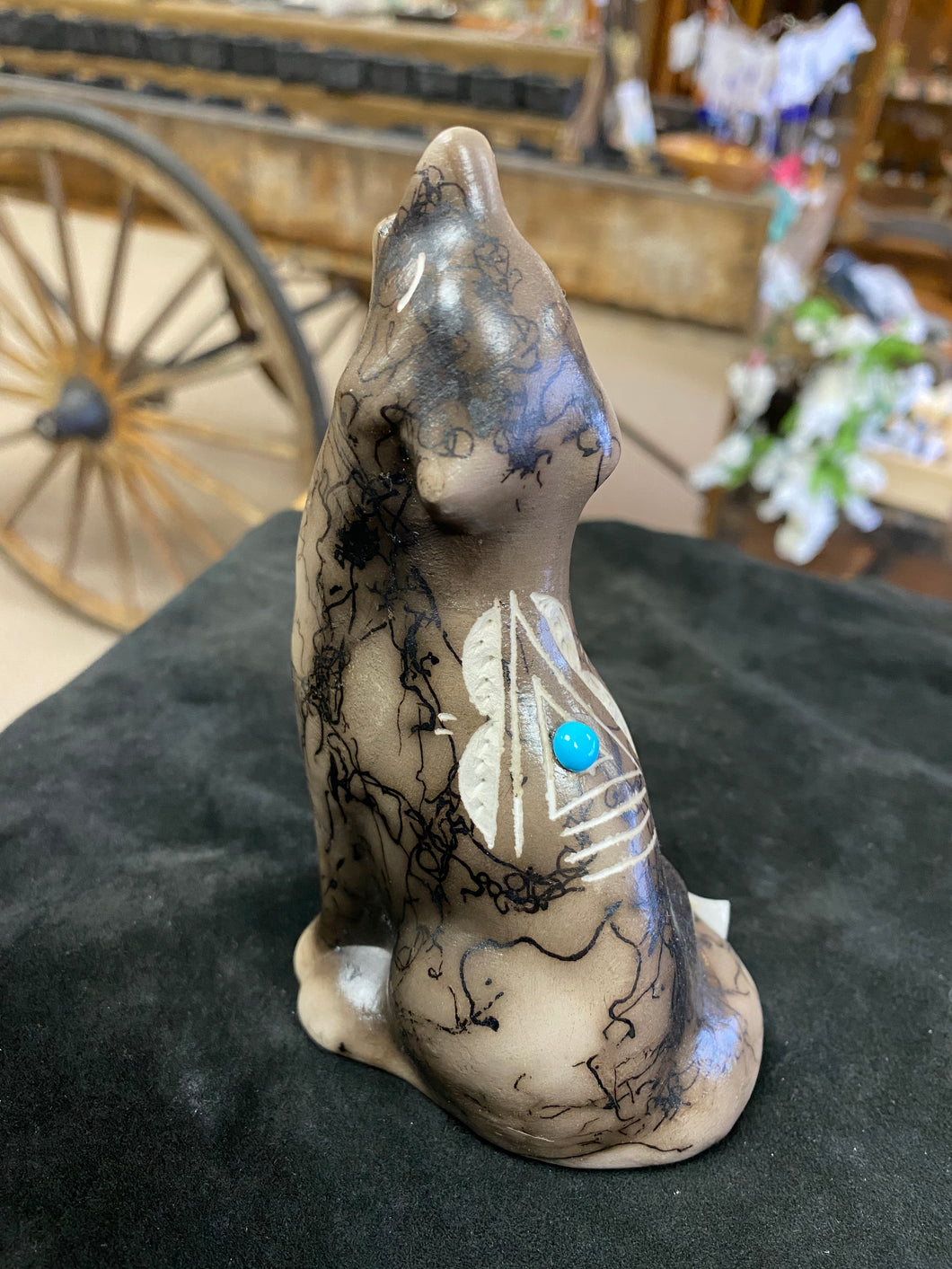 Horse Hair Pottery Sm Wolf